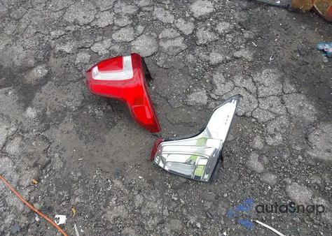 2018 Ford Explorer Limited z USA, uszkodzony, nr VIN 1FM5K7F87JGA27528